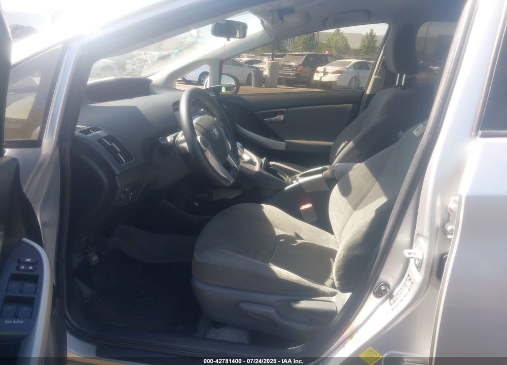 2015 TOYOTA PRIUS VIN: JTDKN3DU0F1986593