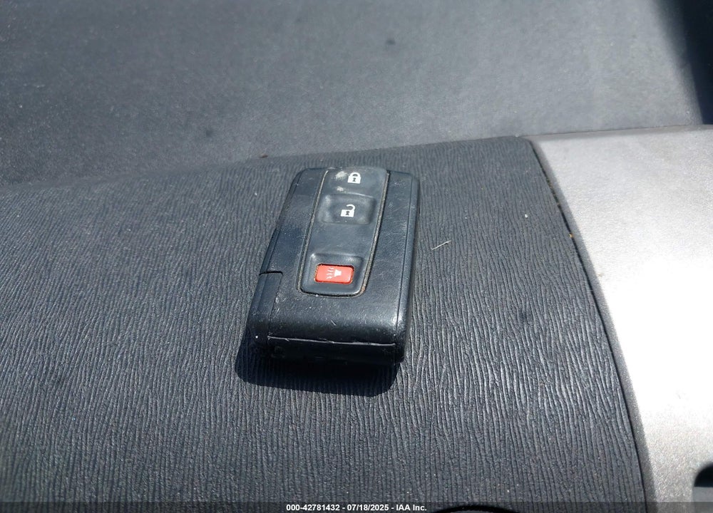 2008 TOYOTA PRIUS VIN: JTDKB20U287729606