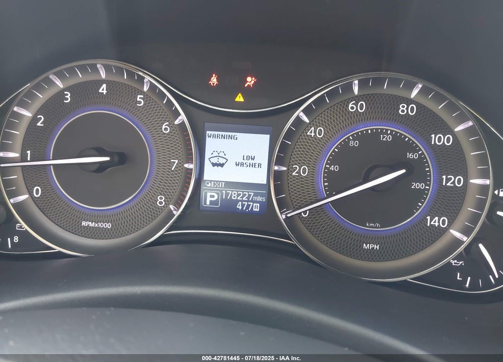 2014 INFINITI QX80 VIN: JN8AZ2NF1E9553296