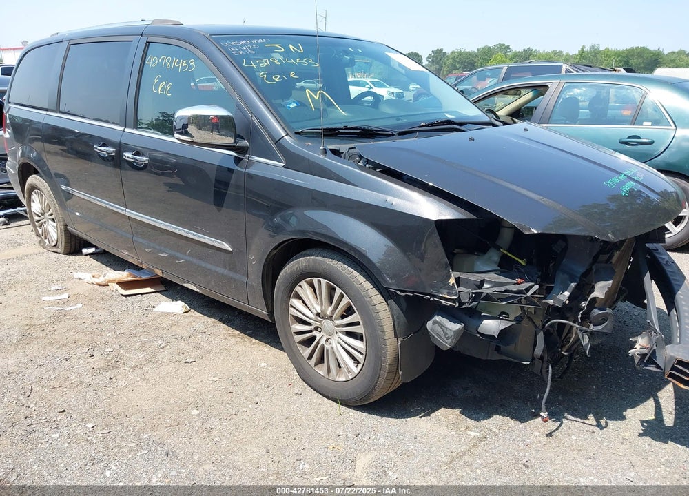 2015 CHRYSLER TOWN & COUNTRY LIMITED PLATINUM VIN: 2C4RC1GG2FR506273
