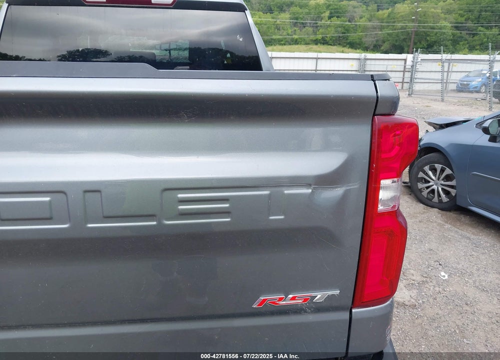 2021 CHEVROLET SILVERADO VIN: 3GCUYEED1MG308735