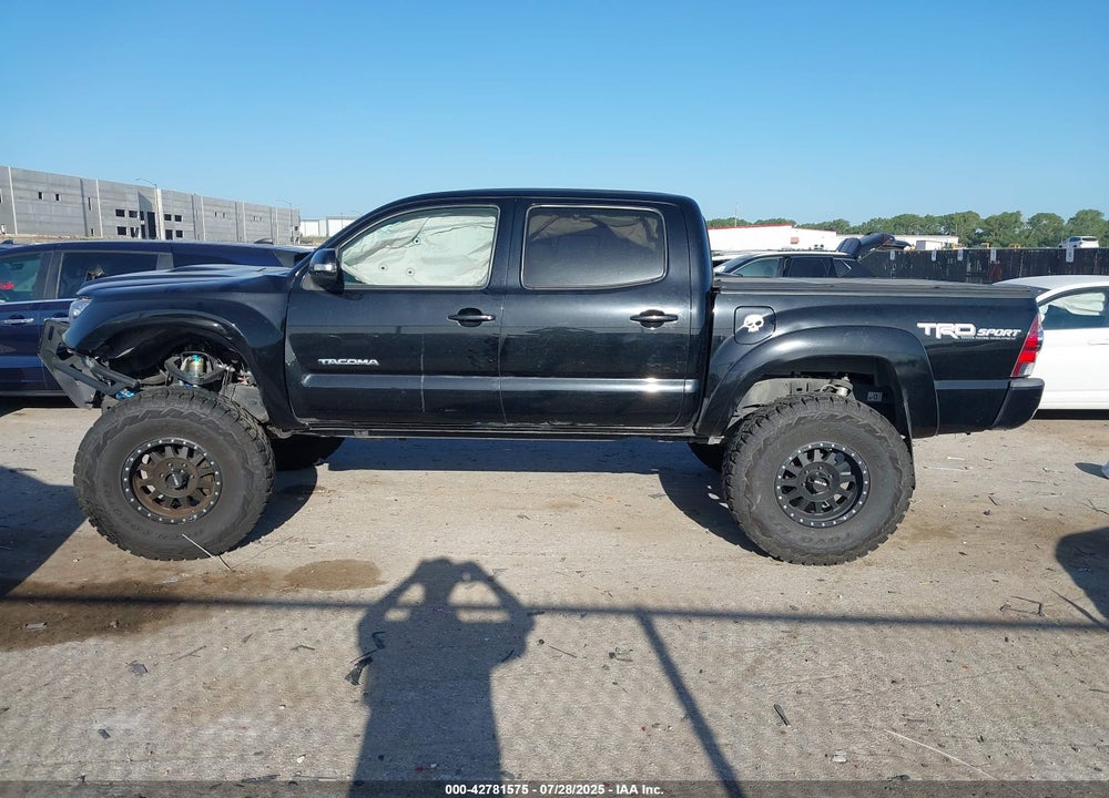 2015 TOYOTA TACOMA VIN: 3TMJU4GN0FM185822