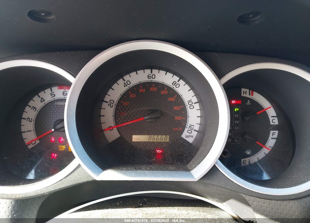2015 TOYOTA TACOMA VIN: 3TMJU4GN0FM185822