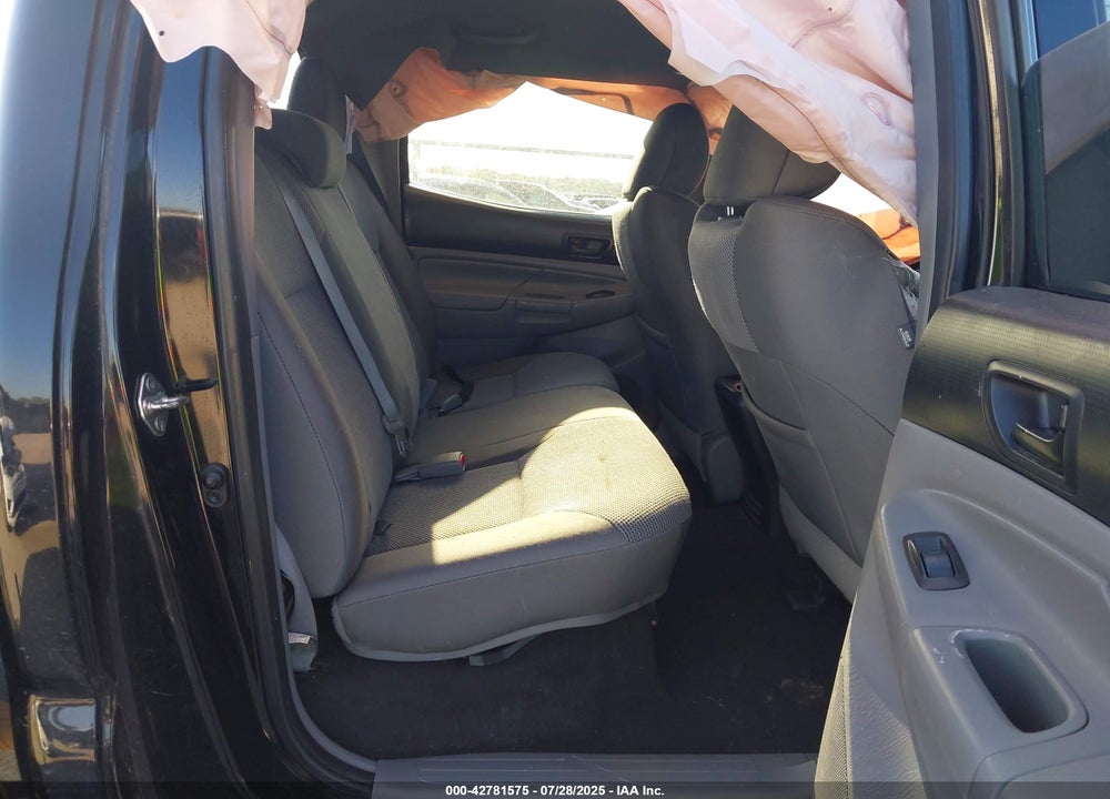 2015 TOYOTA TACOMA VIN: 3TMJU4GN0FM185822