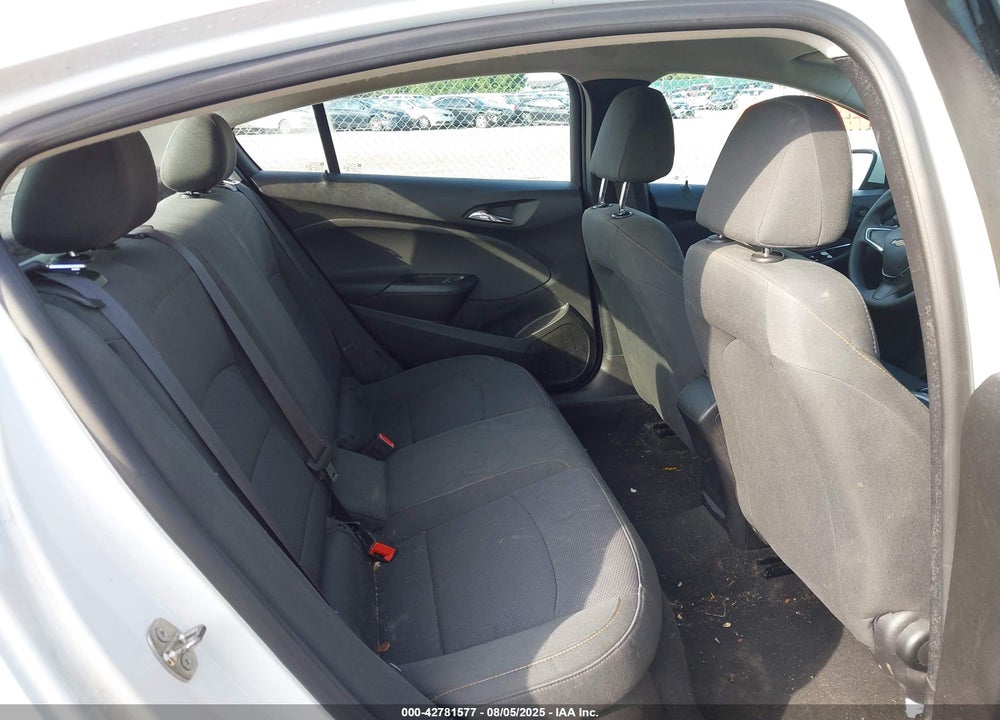 2017 CHEVROLET CRUZE VIN: 1G1BC5SM4H7201036