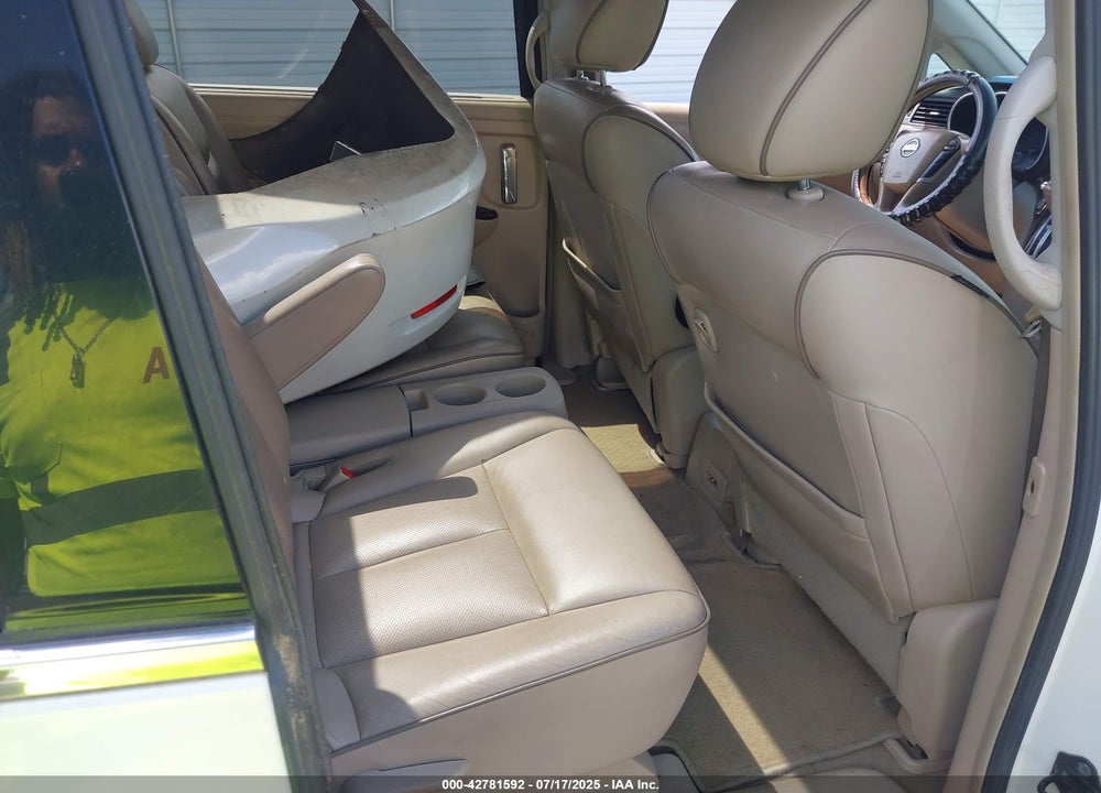 2011 NISSAN QUEST LE VIN: JN8AE2KP2B9005621