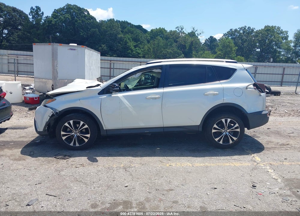2015 TOYOTA RAV4 VIN: JTMYFREV7FJ058801