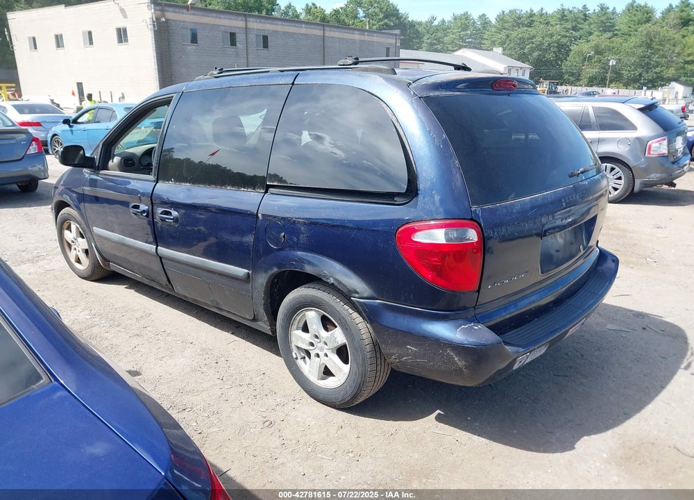 2005 DODGE CARAVAN SXT VIN: 1D4GP45R15B428358