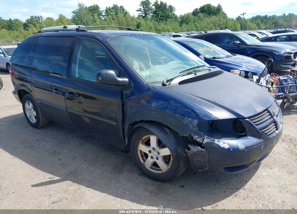 2005 DODGE CARAVAN SXT VIN: 1D4GP45R15B428358