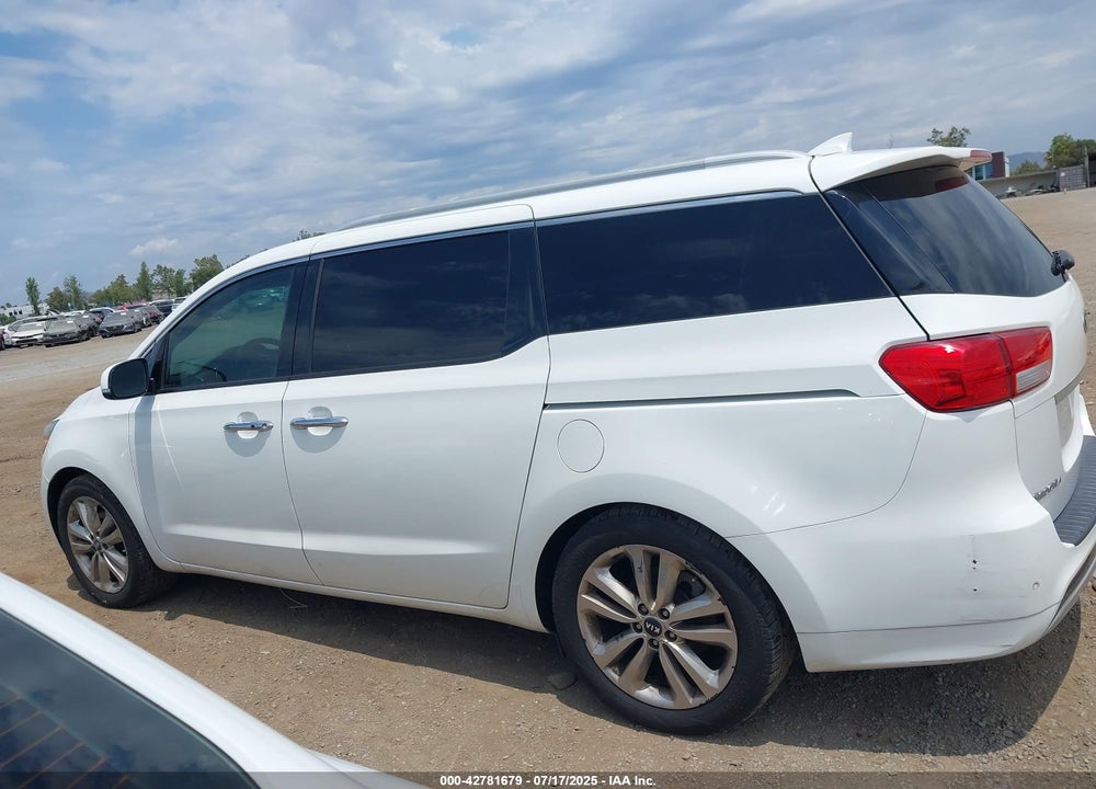 2015 KIA SEDONA SX LUXURY VIN: KNDME5C16F6046670