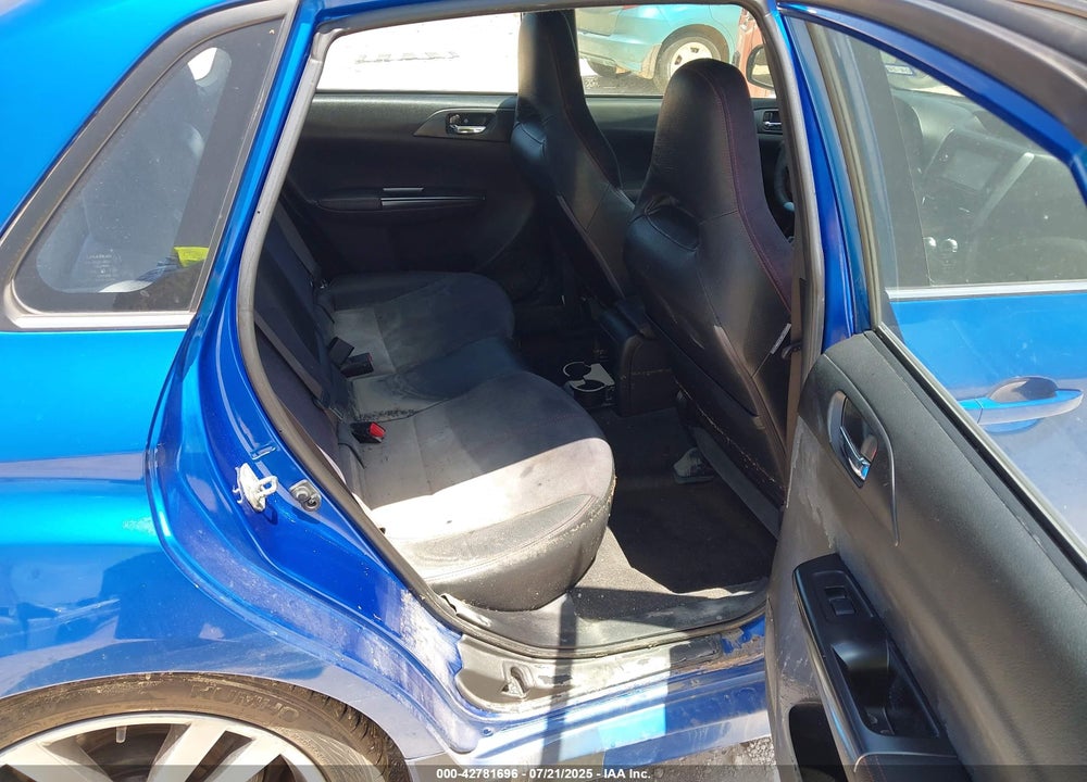 2014 SUBARU IMPREZA VIN: JF1GV8J65EL007040