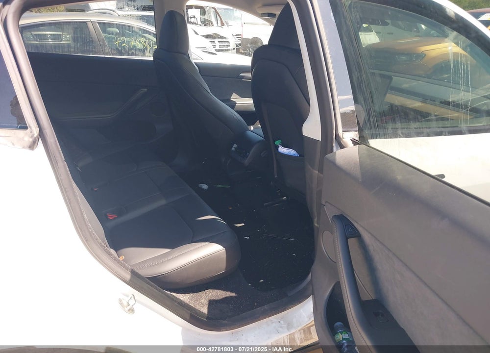 2023 TESLA MODEL Y VIN: 7SAYGDEEXPA103397