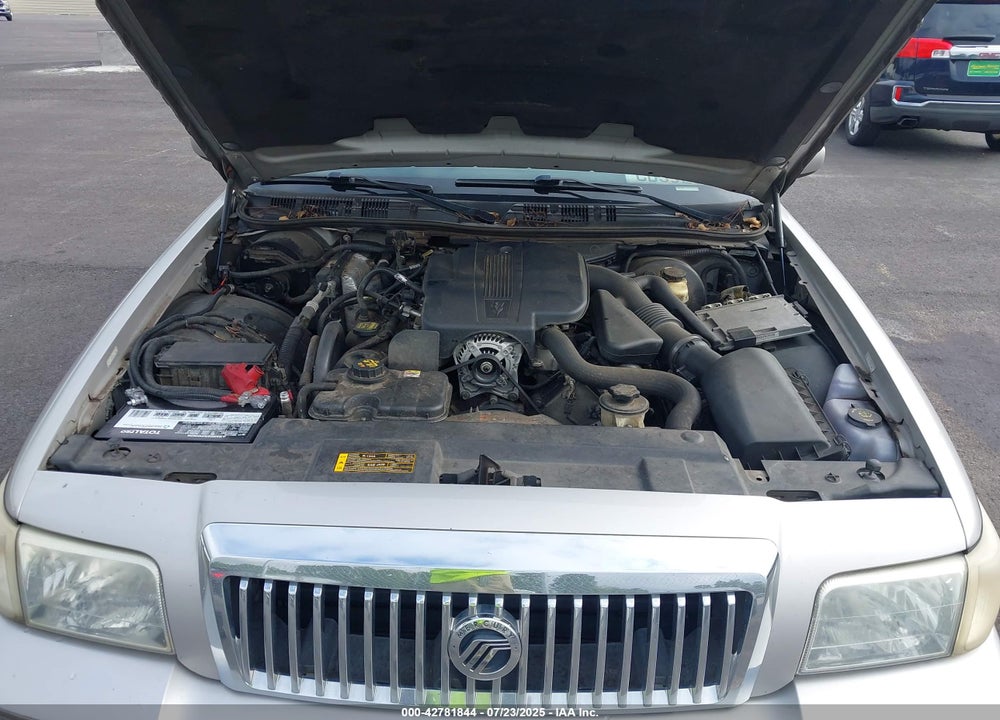 2009 MERCURY GRAND MARQUIS VIN: 2MEHM75V89X620113