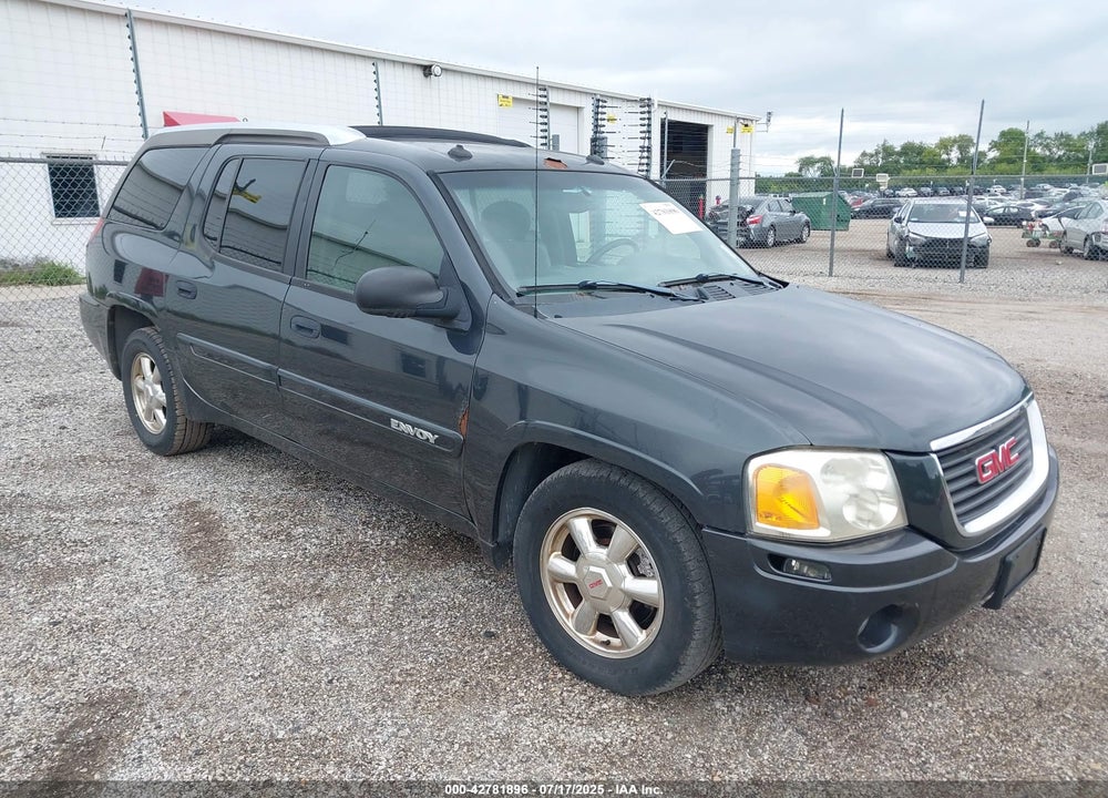 2004 GMC ENVOY XUV SLE VIN: 1GKET12S446138536