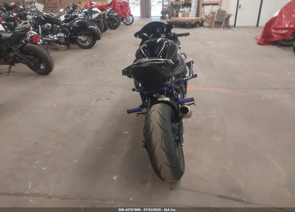 2024 BMW S 1000 RR VIN: WB10E6309R6J84345