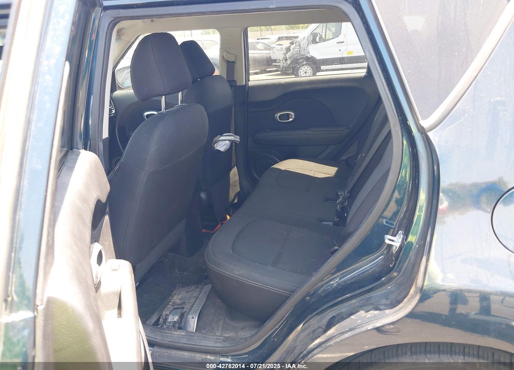 2018 KIA SOUL VIN: KNDJP3A55J7602543