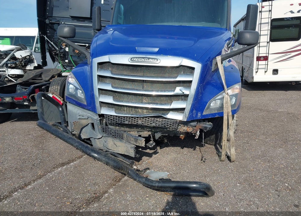 2019 FREIGHTLINER NEW CASCADIA 126 VIN: 3AKJHHDR5KSHU7471