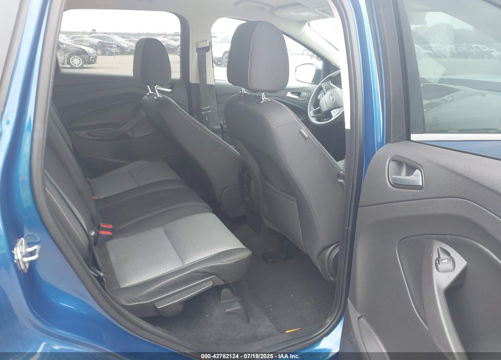 2017 FORD ESCAPE VIN: 1FMCU0GDXHUC95604