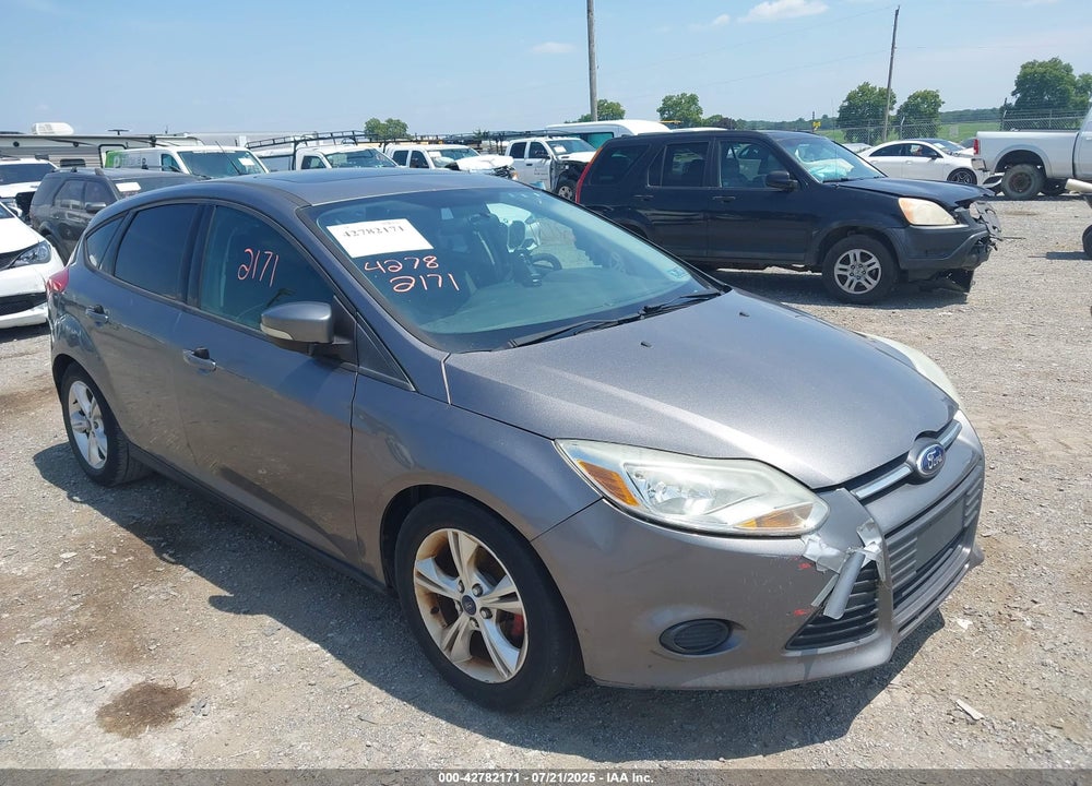 2014 FORD FOCUS VIN: 1FADP3K21EL186558
