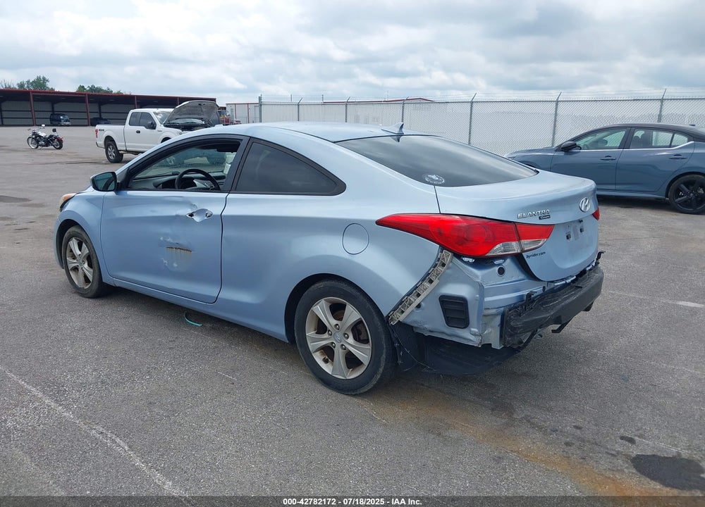 2013 HYUNDAI ELANTRA VIN: KMHDH6AE7DU000420