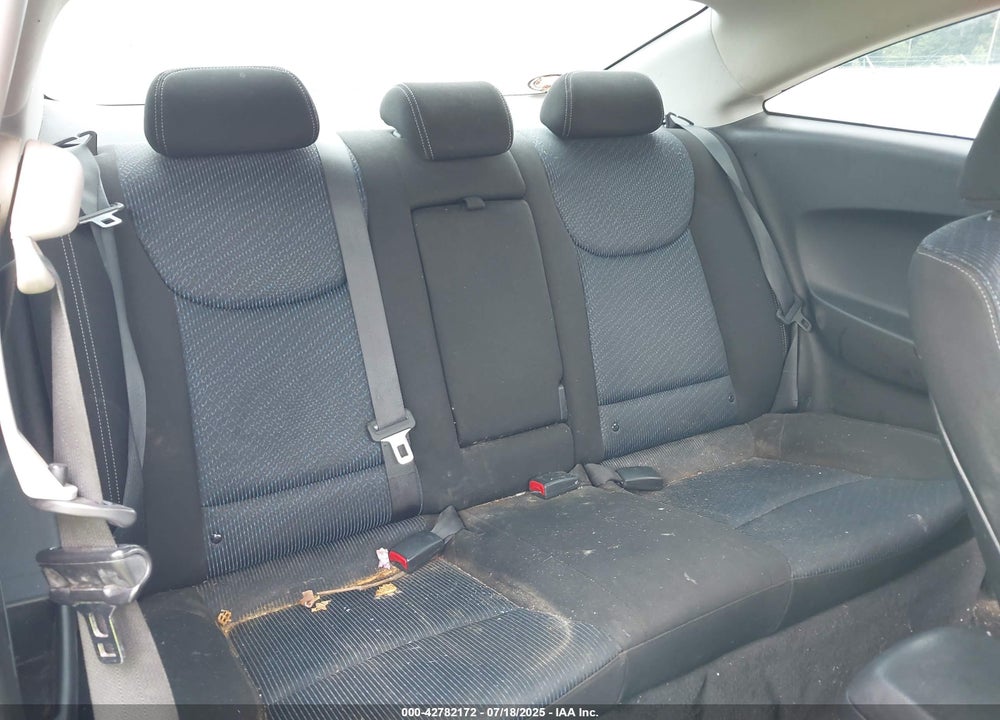2013 HYUNDAI ELANTRA VIN: KMHDH6AE7DU000420