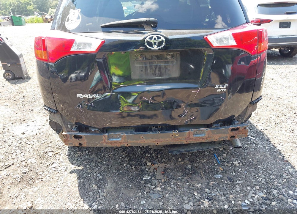 2014 TOYOTA RAV4 VIN: 2T3RFREV4EW142580