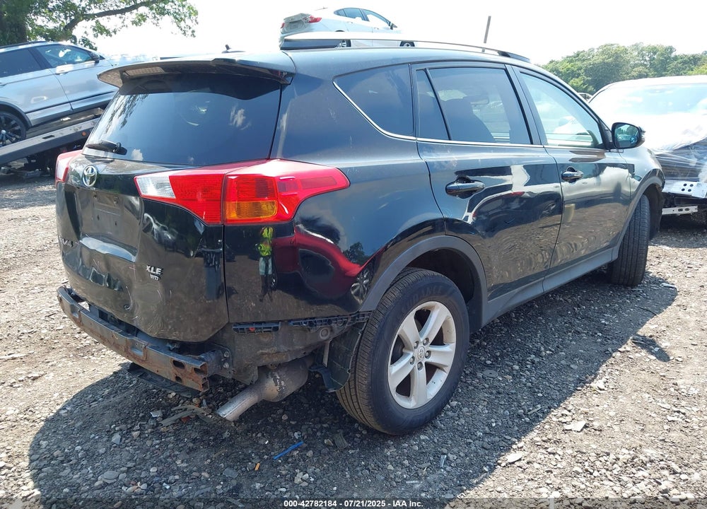 2014 TOYOTA RAV4 VIN: 2T3RFREV4EW142580