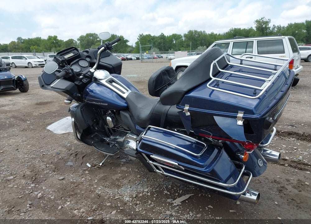 2012 HARLEY-DAVIDSON FLTRU ROAD GLIDE ULTRA VIN: 1HD1KGM15CB662240
