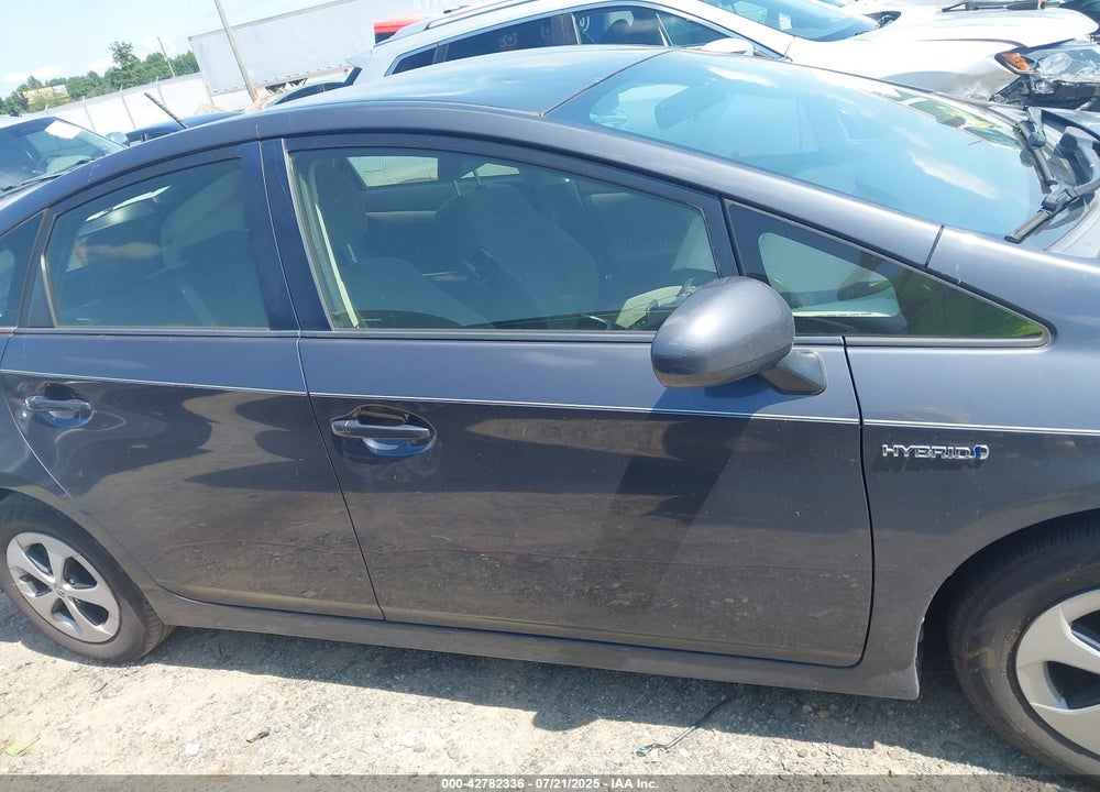 2015 TOYOTA PRIUS VIN: JTDKN3DU8F1870333