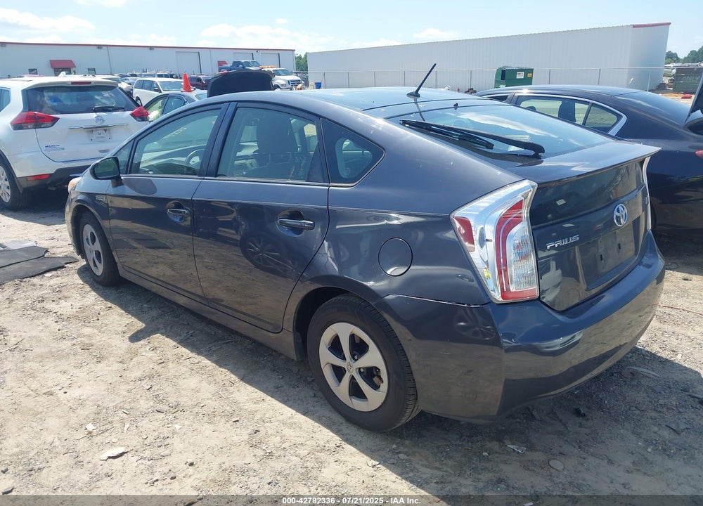 2015 TOYOTA PRIUS VIN: JTDKN3DU8F1870333