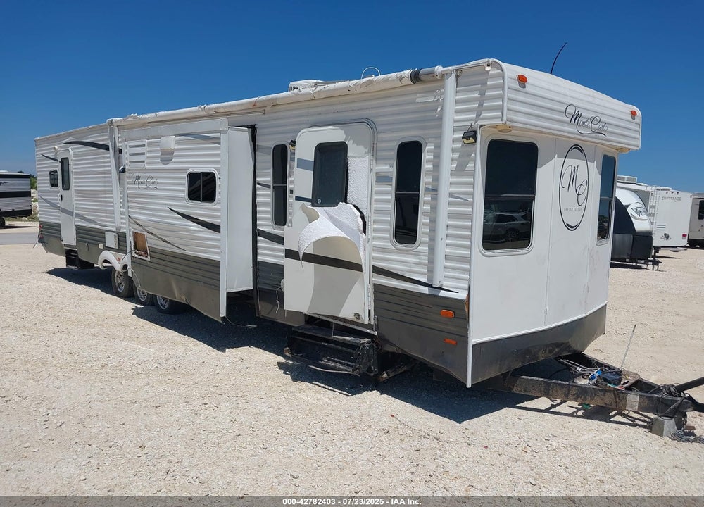 2015 CROSSROADS M 40 VIN: 5CZ200R37F1123970