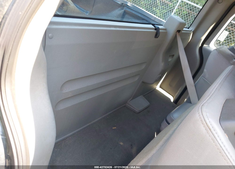 2006 FORD F-150 VIN: 1FTRF12236NA43088