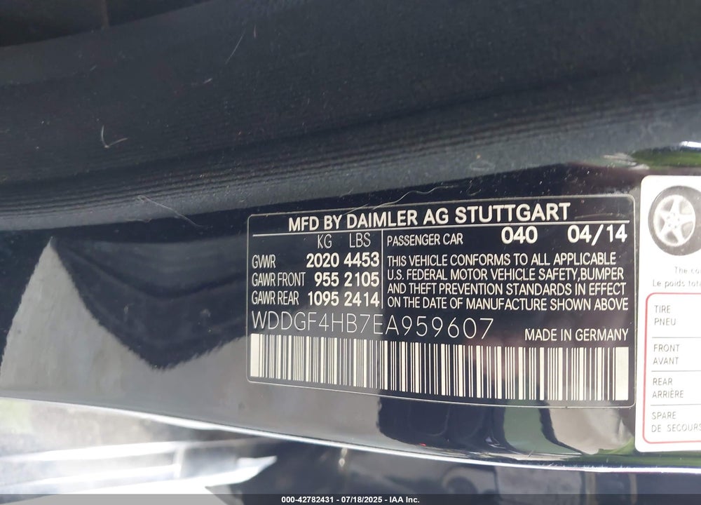 2014 MERCEDES-BENZ C CLASS VIN: WDDGF4HB7EA959607