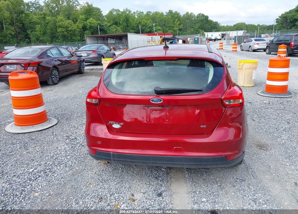 2017 FORD FOCUS SE VIN: 1FADP3K22HL262258