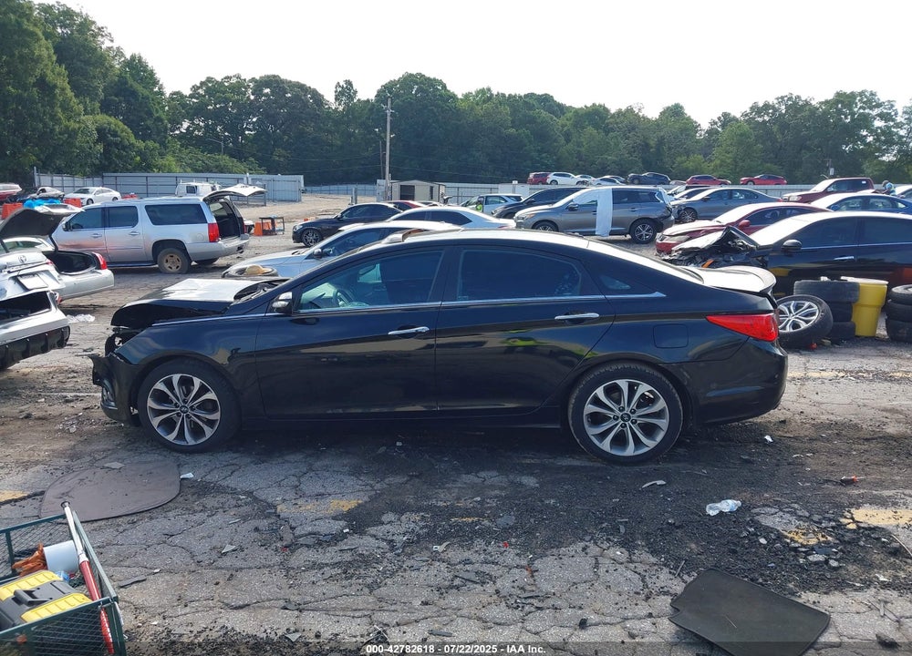 2013 HYUNDAI SONATA VIN: 5NPEC4AB5DH732587