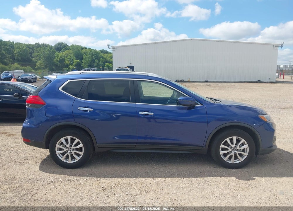 2017 NISSAN ROGUE VIN: KNMAT2MT8HP509848