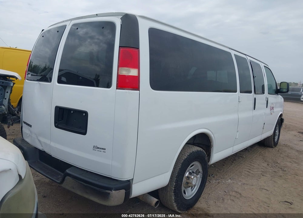2017 CHEVROLET EXPRESS 3500 LT VIN: 1GAZGPFG6H1203750