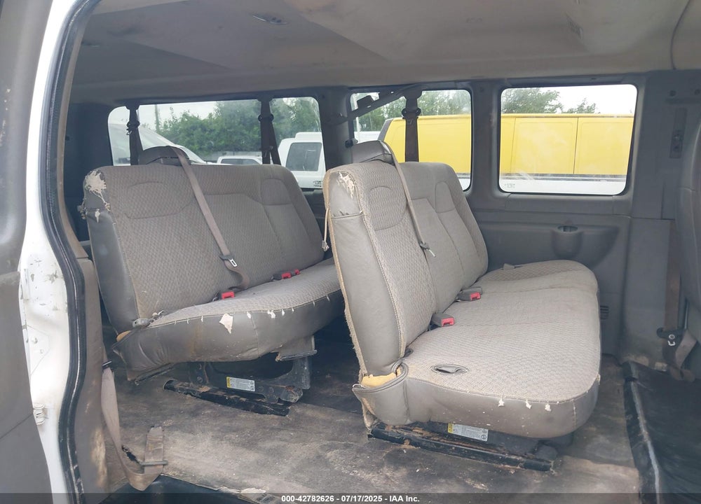 2017 CHEVROLET EXPRESS 3500 LT VIN: 1GAZGPFG6H1203750