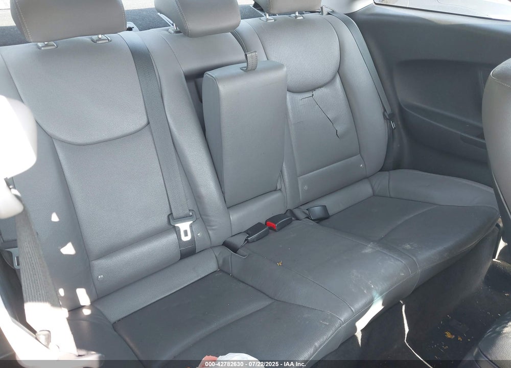2014 HYUNDAI ELANTRA VIN: KMHDH6AHXEU027123