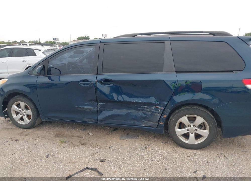 2012 TOYOTA SIENNA LE V6 8 PASSENGER VIN: 5TDKK3DC6CS217773