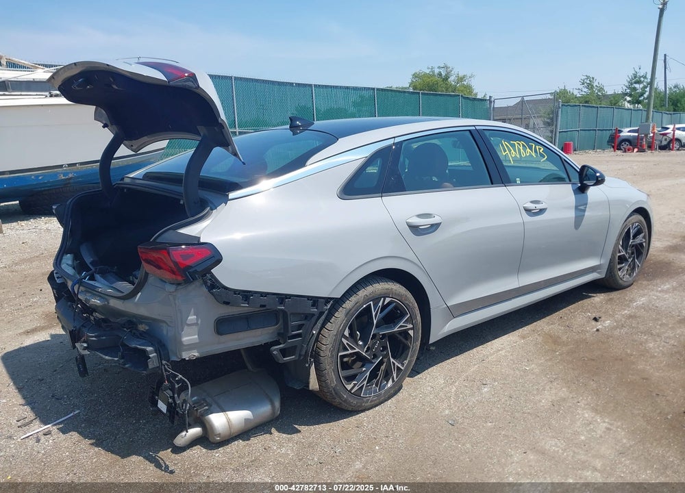 2025 KIA K5 VIN: KNAG64J78S5293083