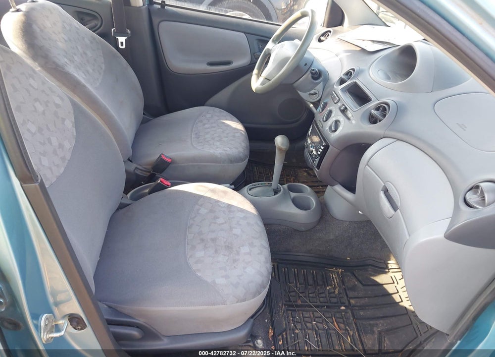 2001 TOYOTA ECHO VIN: JTDBT123610170488