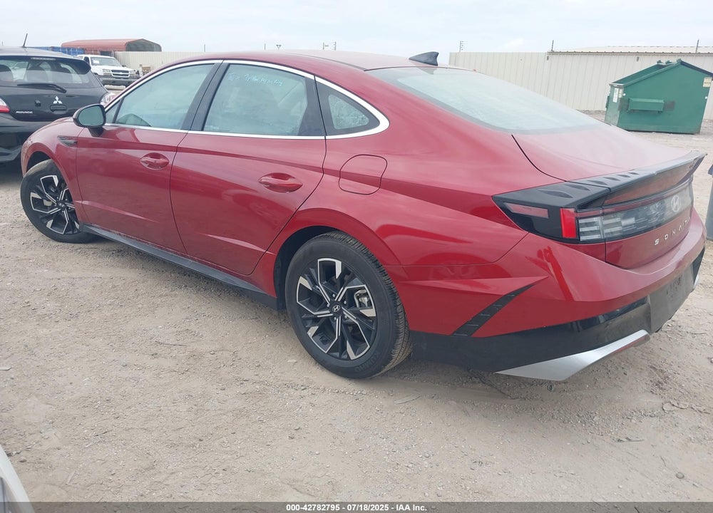 2025 HYUNDAI SONATA VIN: KMHL64JA7SA478483