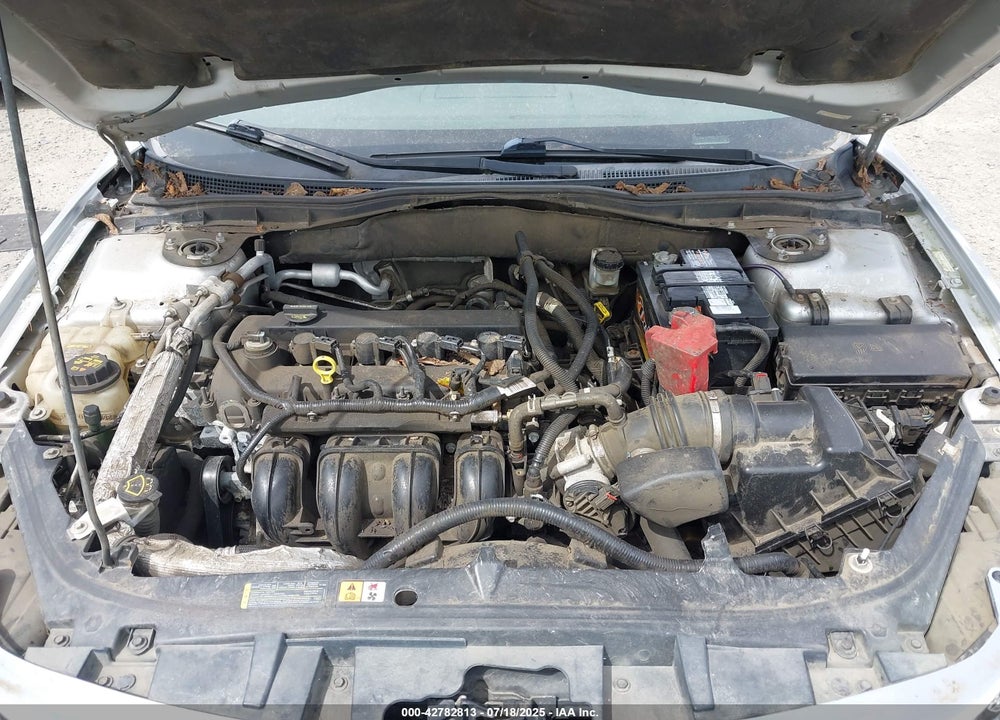 2011 FORD FUSION VIN: 3FAHP0GAXBR262601