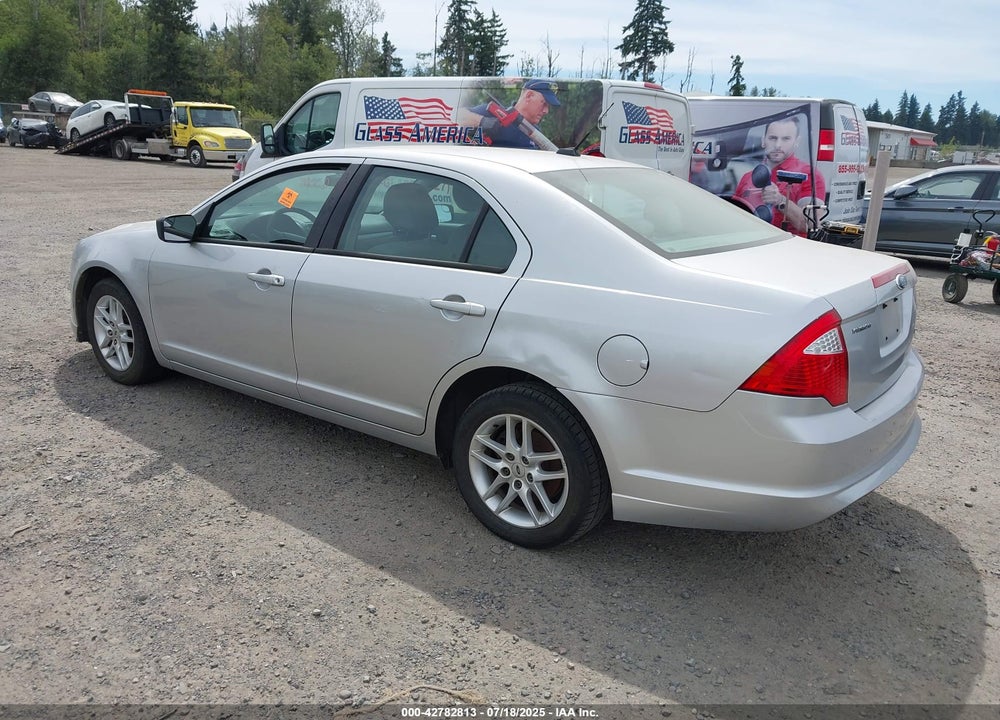 2011 FORD FUSION VIN: 3FAHP0GAXBR262601