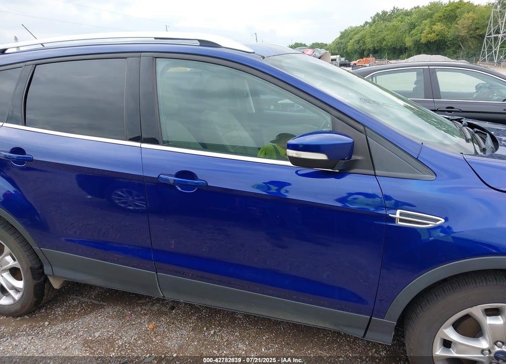 2016 FORD ESCAPE VIN: 1FMCU9J92GUC83535