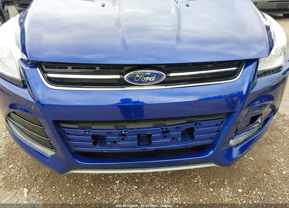 2016 FORD ESCAPE VIN: 1FMCU9J92GUC83535