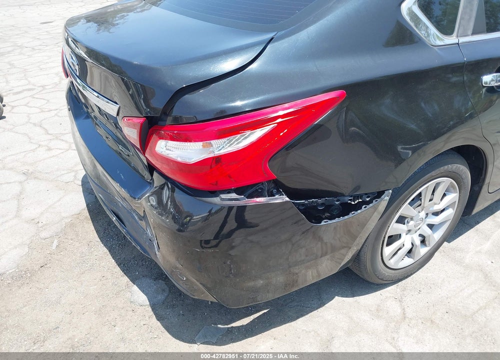 2016 NISSAN ALTIMA VIN: 1N4AL3AP0GN307213