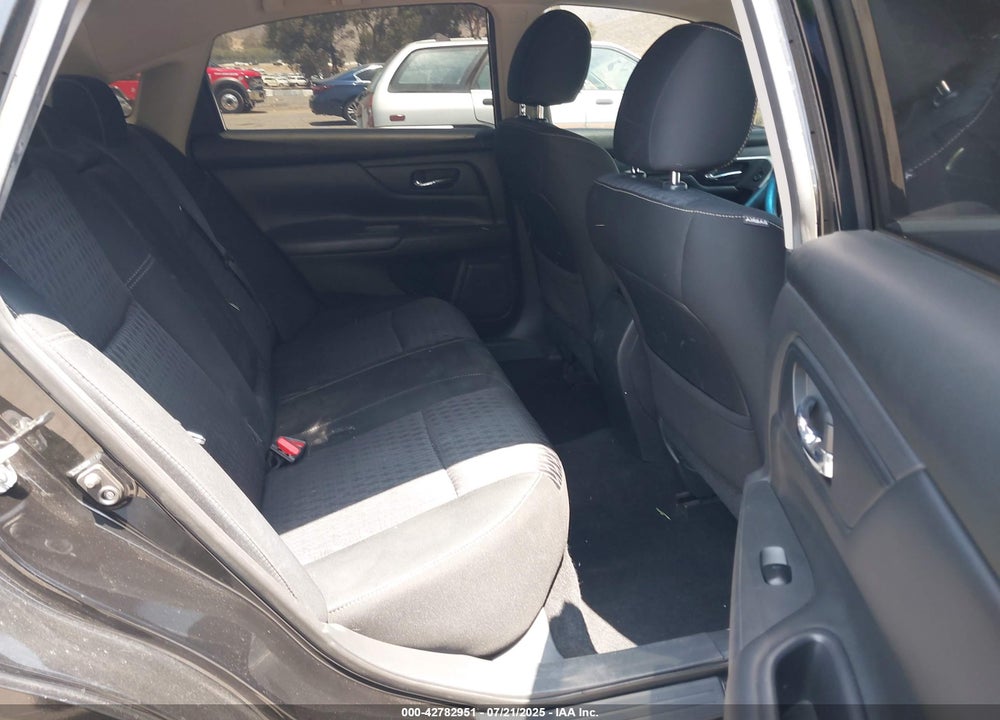 2016 NISSAN ALTIMA VIN: 1N4AL3AP0GN307213