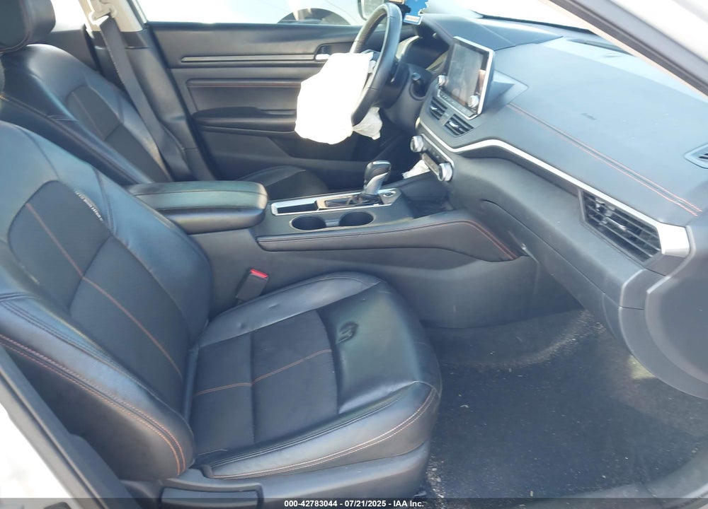 2021 NISSAN ALTIMA VIN: 1N4BL4CV5MN400231